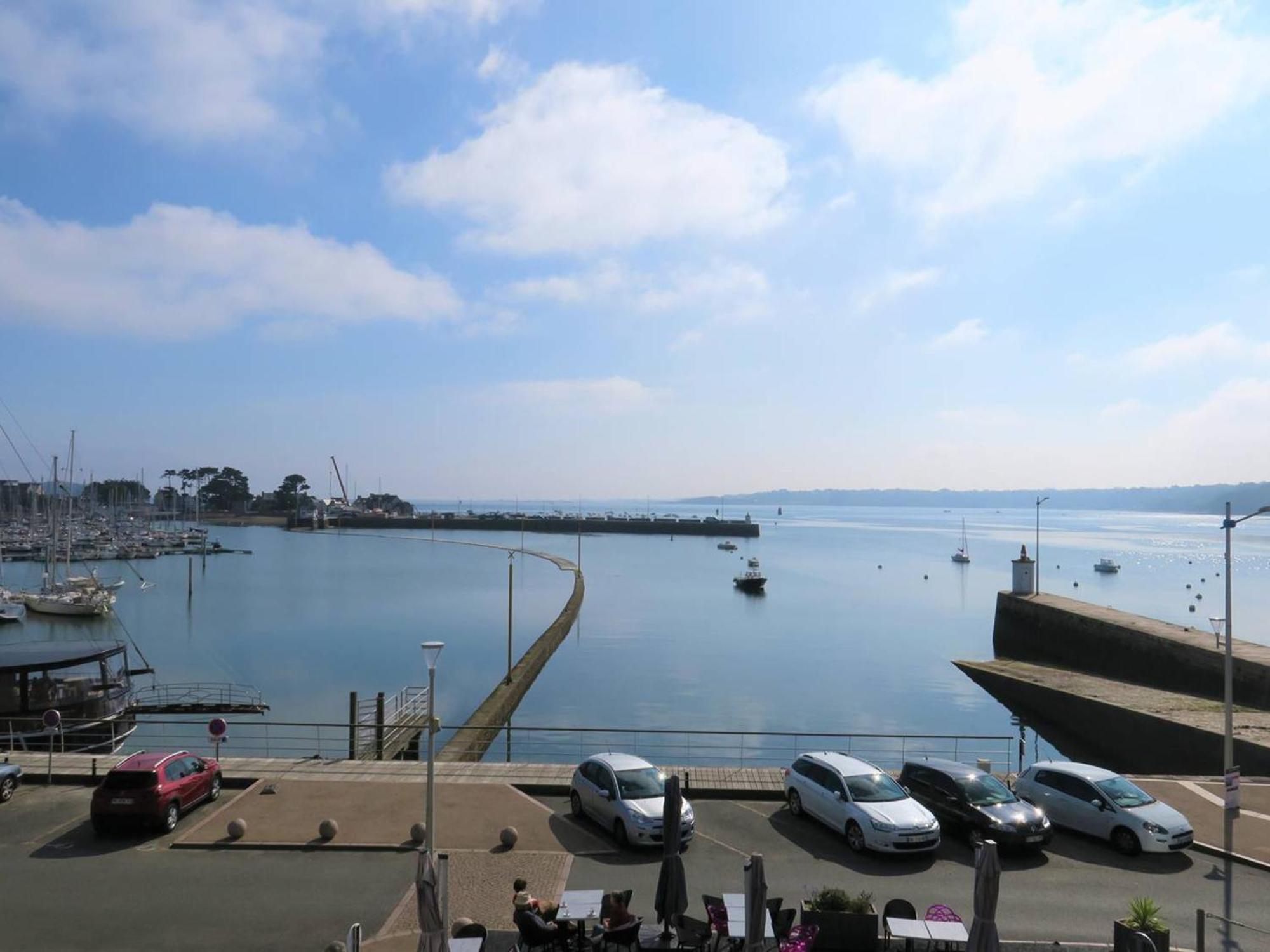 Appartement Renove 2 Chambres Avec Wifi Et Parking A Perros-Guirec - Fr-1-368-307 Exteriör bild