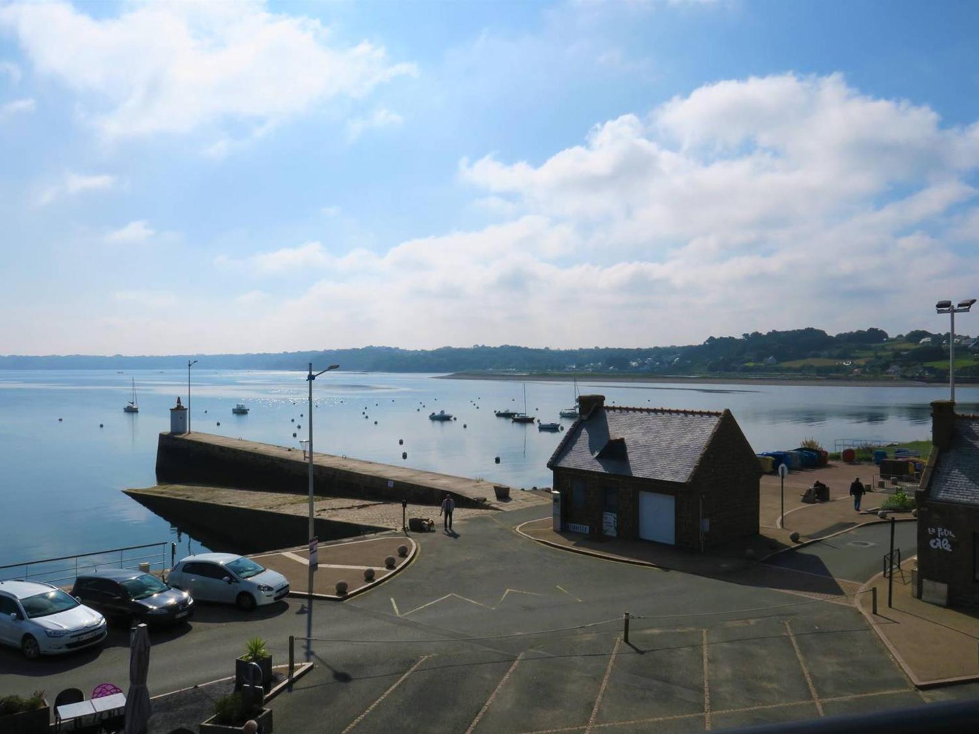 Appartement Renove 2 Chambres Avec Wifi Et Parking A Perros-Guirec - Fr-1-368-307 Exteriör bild